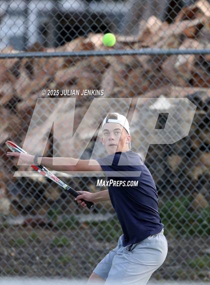 Thumbnail 1 in Borah @ Meridian photogallery.