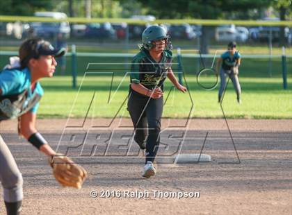 Thumbnail 2 in Sheldon vs. Tracy (CIF SJS D-1 Final) photogallery.