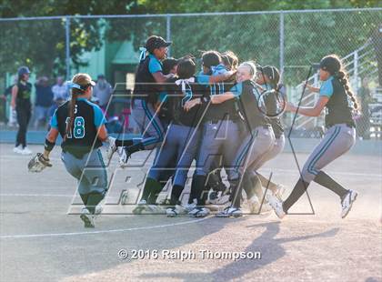 Thumbnail 2 in Sheldon vs. Tracy (CIF SJS D-1 Final) photogallery.