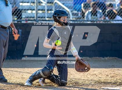 Thumbnail 1 in Anahuac vs Warren photogallery.