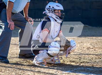 Thumbnail 1 in Anahuac vs Warren photogallery.