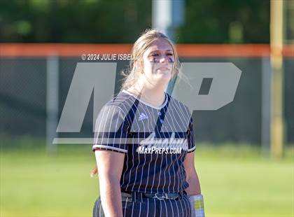 Thumbnail 2 in Anahuac vs Warren photogallery.