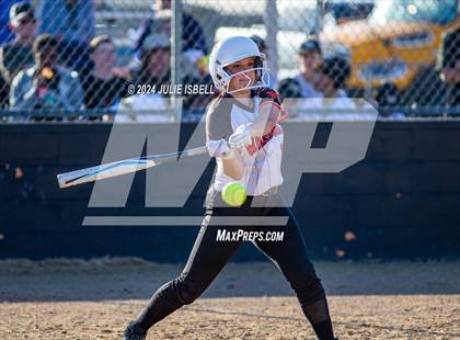 Thumbnail 1 in Anahuac vs Warren photogallery.