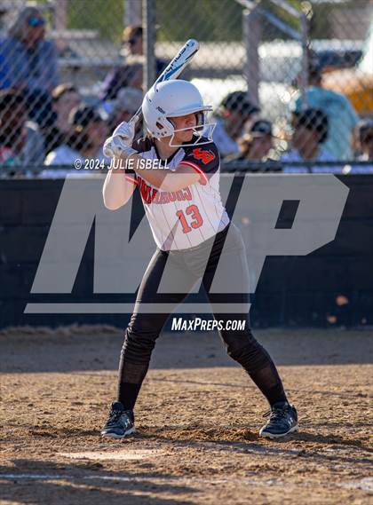 Thumbnail 2 in Anahuac vs Warren photogallery.