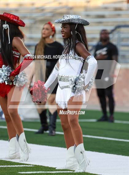 Thumbnail 2 in Allen @ Cedar Hill photogallery.