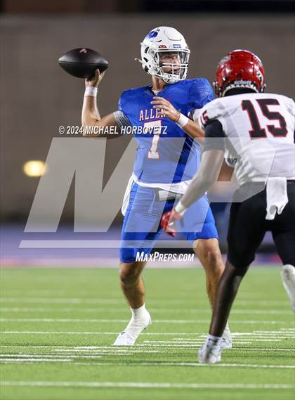Thumbnail 2 in Allen @ Cedar Hill photogallery.