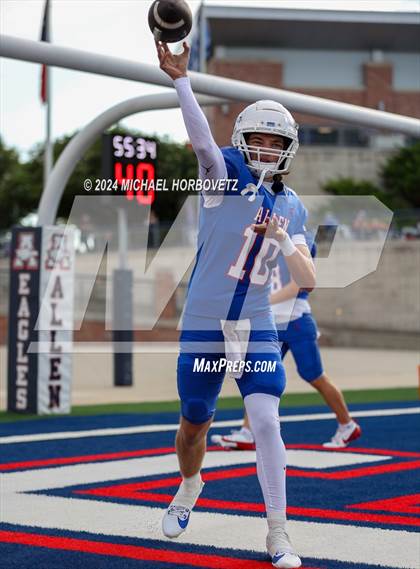 Thumbnail 2 in Allen @ Cedar Hill photogallery.