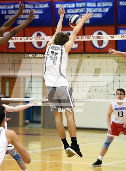 Thumbnail 1 in Dobson @ Mountain View photogallery.