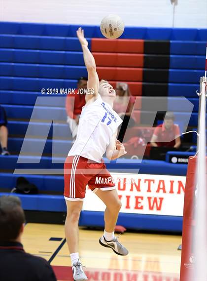 Thumbnail 1 in Dobson @ Mountain View photogallery.