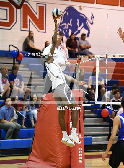 Thumbnail 1 in Dobson @ Mountain View photogallery.