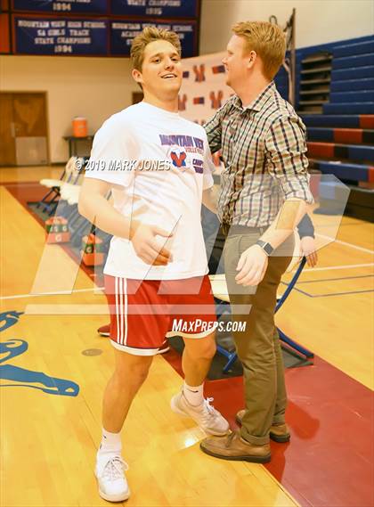 Thumbnail 3 in Dobson @ Mountain View photogallery.