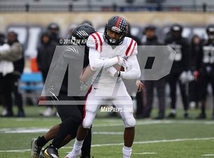Thumbnail 3 in Harrisburg vs. Coatesville (PIAA 6A Semifinal) photogallery.