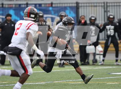 Thumbnail 2 in Harrisburg vs. Coatesville (PIAA 6A Semifinal) photogallery.