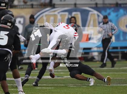 Thumbnail 1 in Harrisburg vs. Coatesville (PIAA 6A Semifinal) photogallery.