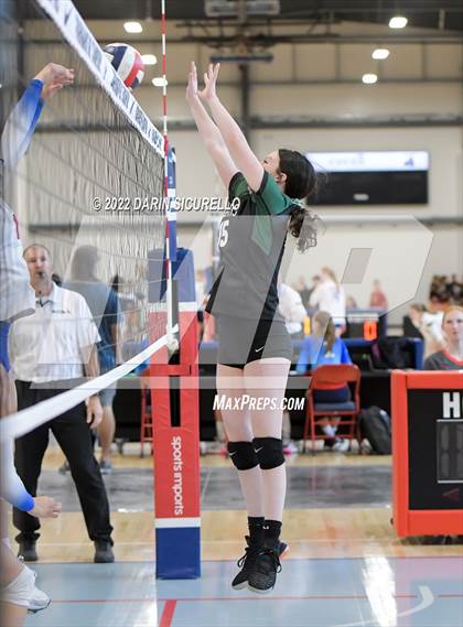 Thumbnail 3 in Emerald Ridge vs. Los Alamitos (Nike TOC Southwest) photogallery.