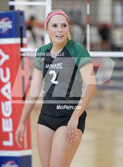 Thumbnail 2 in Emerald Ridge vs. Los Alamitos (Nike TOC Southwest) photogallery.