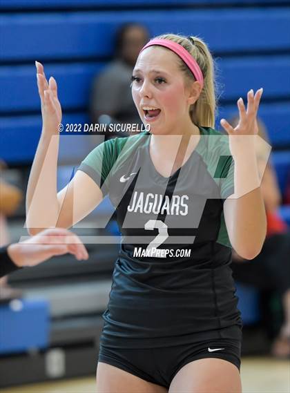 Thumbnail 2 in Emerald Ridge vs. Los Alamitos (Nike TOC Southwest) photogallery.