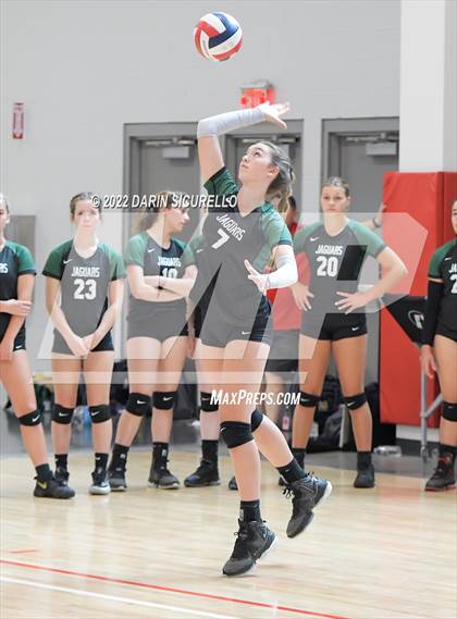 Thumbnail 3 in Emerald Ridge vs. Los Alamitos (Nike TOC Southwest) photogallery.
