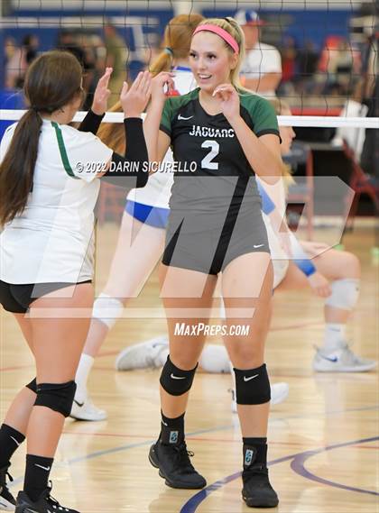 Thumbnail 1 in Emerald Ridge vs. Los Alamitos (Nike TOC Southwest) photogallery.