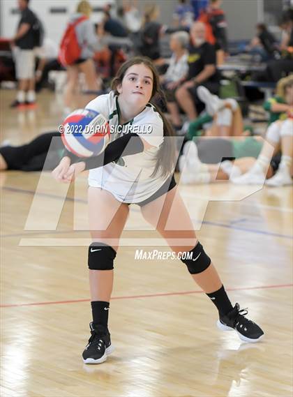 Thumbnail 3 in Emerald Ridge vs. Los Alamitos (Nike TOC Southwest) photogallery.