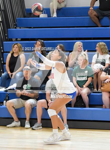 Thumbnail 1 in Emerald Ridge vs. Los Alamitos (Nike TOC Southwest) photogallery.