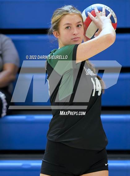 Thumbnail 1 in Emerald Ridge vs. Los Alamitos (Nike TOC Southwest) photogallery.
