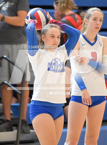 Thumbnail 3 in Emerald Ridge vs. Los Alamitos (Nike TOC Southwest) photogallery.