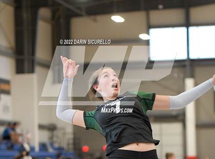 Thumbnail 3 in Emerald Ridge vs. Los Alamitos (Nike TOC Southwest) photogallery.