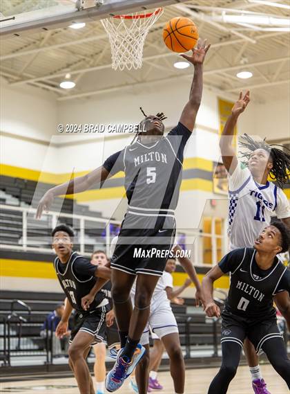 Thumbnail 2 in Milton vs. Fairfield photogallery.