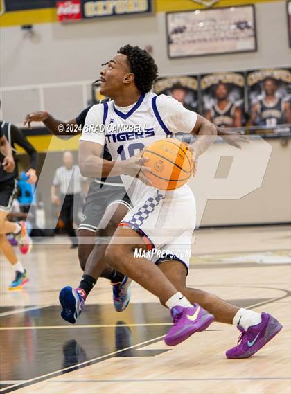 Thumbnail 2 in Milton vs. Fairfield photogallery.