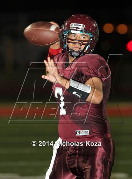 Thumbnail 1 in Calvary Chapel vs. Sage Hill photogallery.