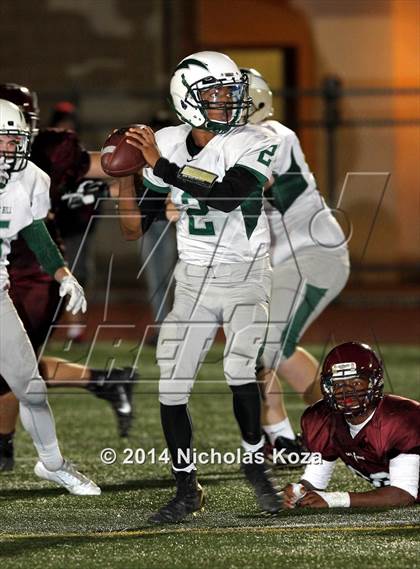 Thumbnail 1 in Calvary Chapel vs. Sage Hill photogallery.
