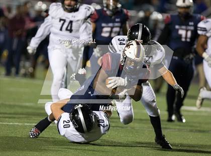 Thumbnail 2 in Hough vs. Mallard Creek (NCHSAA 4AA Regional Final) photogallery.