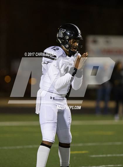 Thumbnail 2 in Hough vs. Mallard Creek (NCHSAA 4AA Regional Final) photogallery.