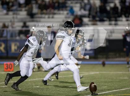 Thumbnail 3 in Hough vs. Mallard Creek (NCHSAA 4AA Regional Final) photogallery.