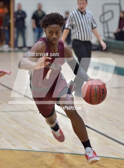 Thumbnail 3 in Basha @ Hamilton photogallery.