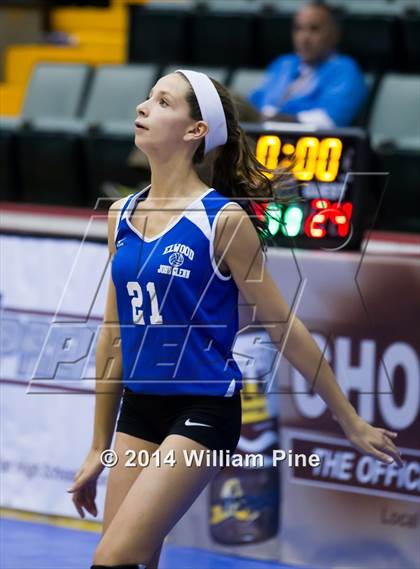 Thumbnail 2 in Ardsley vs.Elwood-Glenn (NYSPHSAA Class B Pool Play) photogallery.