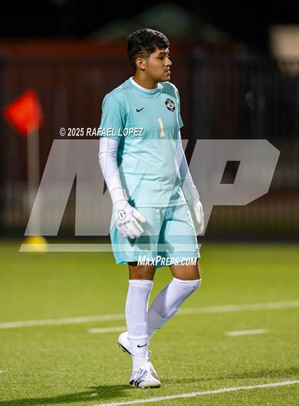 Thumbnail 2 in Ball @ Galena Park (Scrimmage) photogallery.