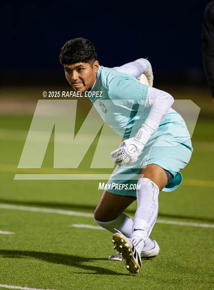 Thumbnail 1 in Ball @ Galena Park (Scrimmage) photogallery.