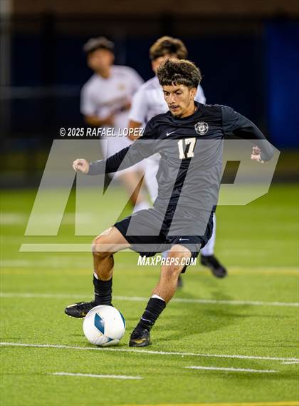 Thumbnail 1 in Ball @ Galena Park (Scrimmage) photogallery.