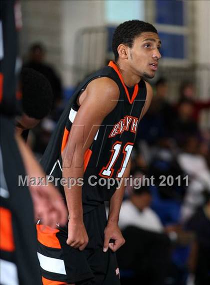 Thumbnail 2 in Windward vs. Beverly Hills (Windward Classic) photogallery.