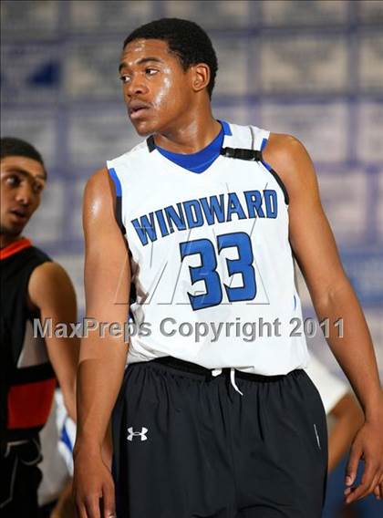 Thumbnail 2 in Windward vs. Beverly Hills (Windward Classic) photogallery.