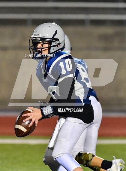 Thumbnail 3 in MaxPreps Irving Nimitz (Team B) @ Coppell (Team B) photogallery.