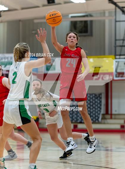 Thumbnail 2 in Highland vs Thayer (Billy Ply Classic) photogallery.