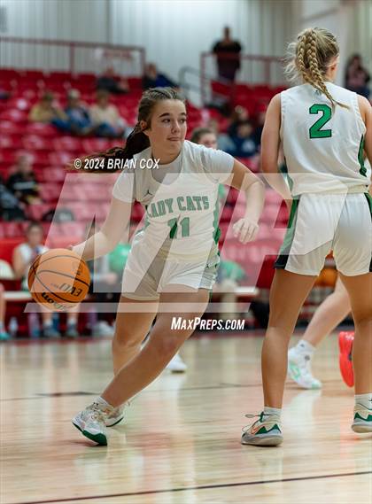 Thumbnail 1 in Highland vs Thayer (Billy Ply Classic) photogallery.