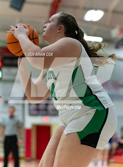 Thumbnail 2 in Highland vs Thayer (Billy Ply Classic) photogallery.
