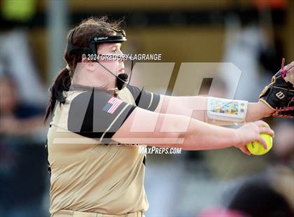 Thumbnail 3 in Timber Creek vs Fossil Ridge photogallery.