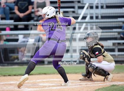 Thumbnail 1 in Timber Creek vs Fossil Ridge photogallery.