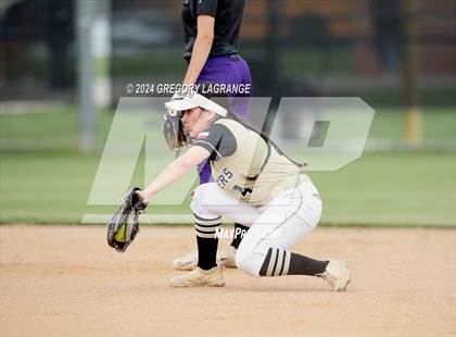 Thumbnail 1 in Timber Creek vs Fossil Ridge photogallery.