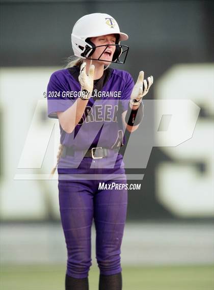 Thumbnail 1 in Timber Creek vs Fossil Ridge photogallery.